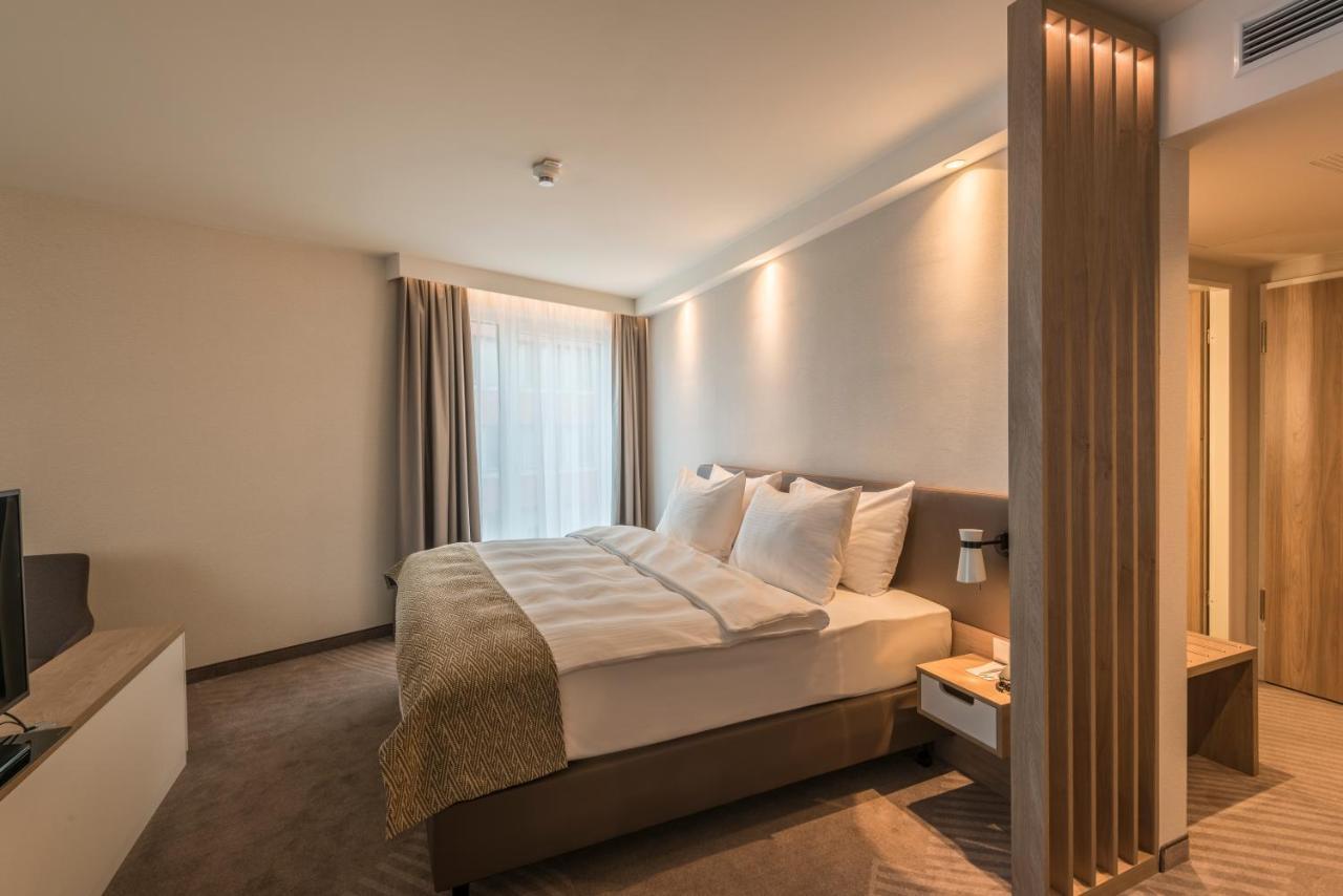 Holiday Inn - Hamburg - Berliner Tor By Ihg Exterior foto